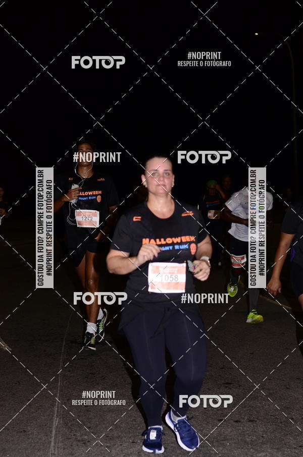 Buy your photos of the eventHalloween Run on Fotop