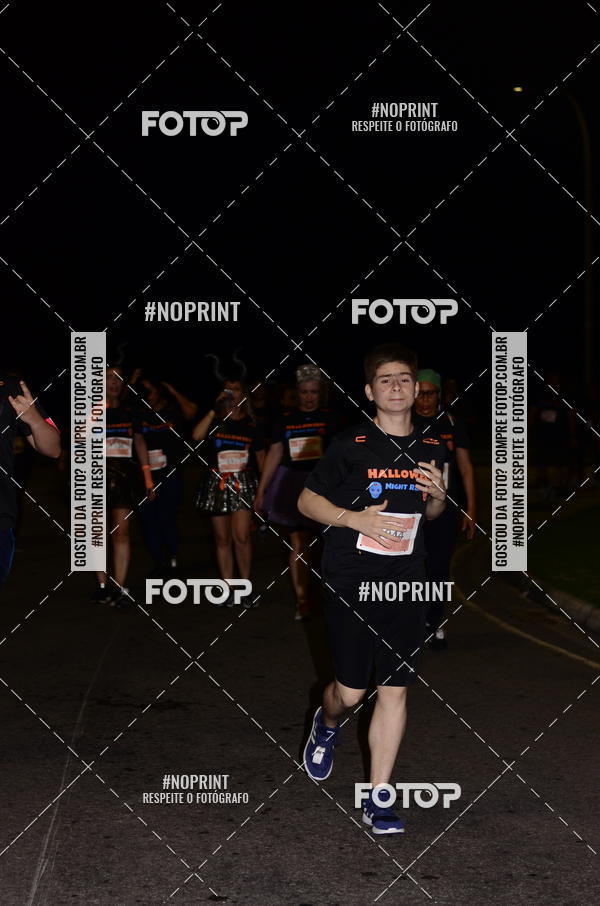 Buy your photos of the eventHalloween Run on Fotop