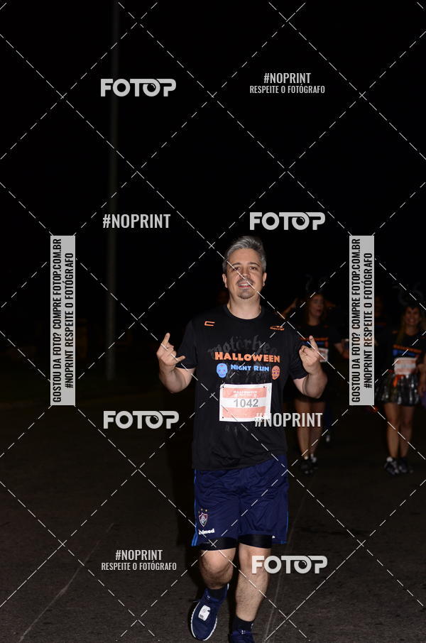 Buy your photos of the eventHalloween Run on Fotop