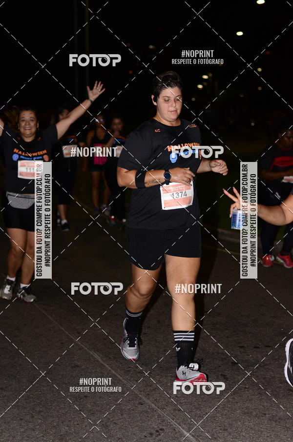 Buy your photos of the eventHalloween Run on Fotop