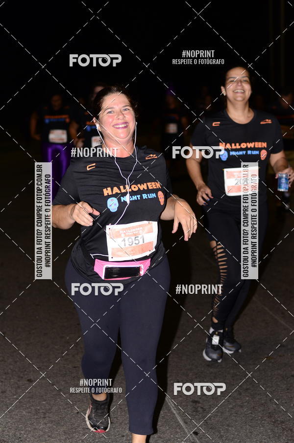 Buy your photos of the eventHalloween Run on Fotop