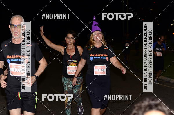 Buy your photos of the eventHalloween Run on Fotop