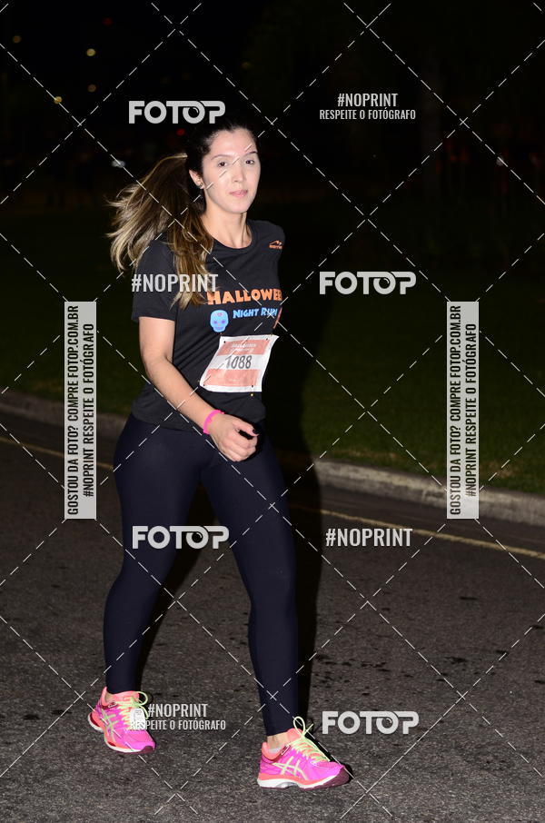 Buy your photos of the eventHalloween Run on Fotop