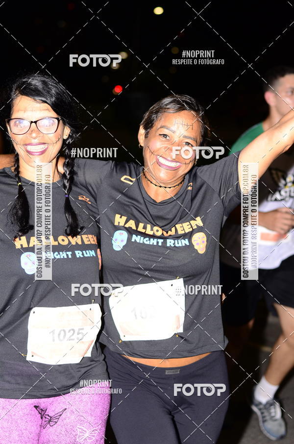 Buy your photos of the eventHalloween Run on Fotop