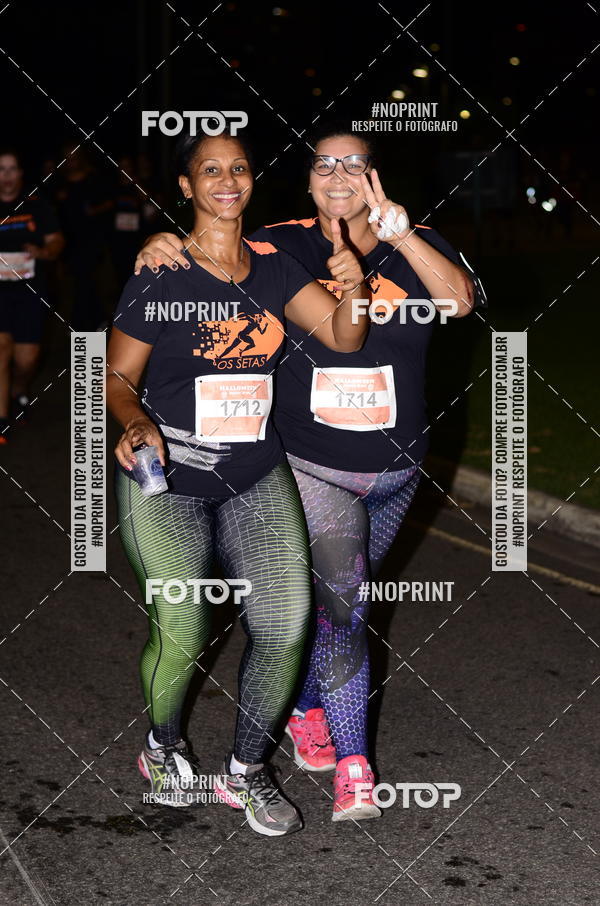 Buy your photos of the eventHalloween Run on Fotop