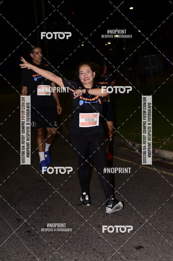 Buy your photos of the eventHalloween Run on Fotop