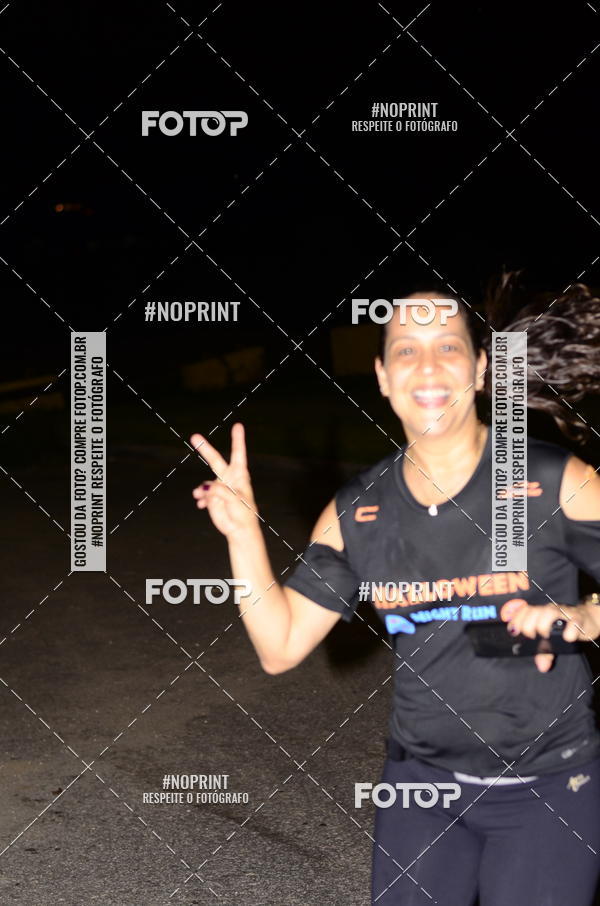 Buy your photos of the eventHalloween Run on Fotop