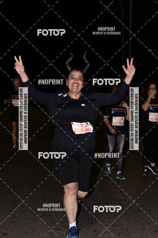 Buy your photos of the eventHalloween Run on Fotop