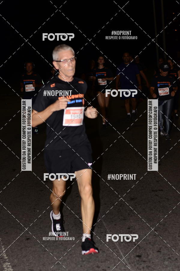 Buy your photos of the eventHalloween Run on Fotop