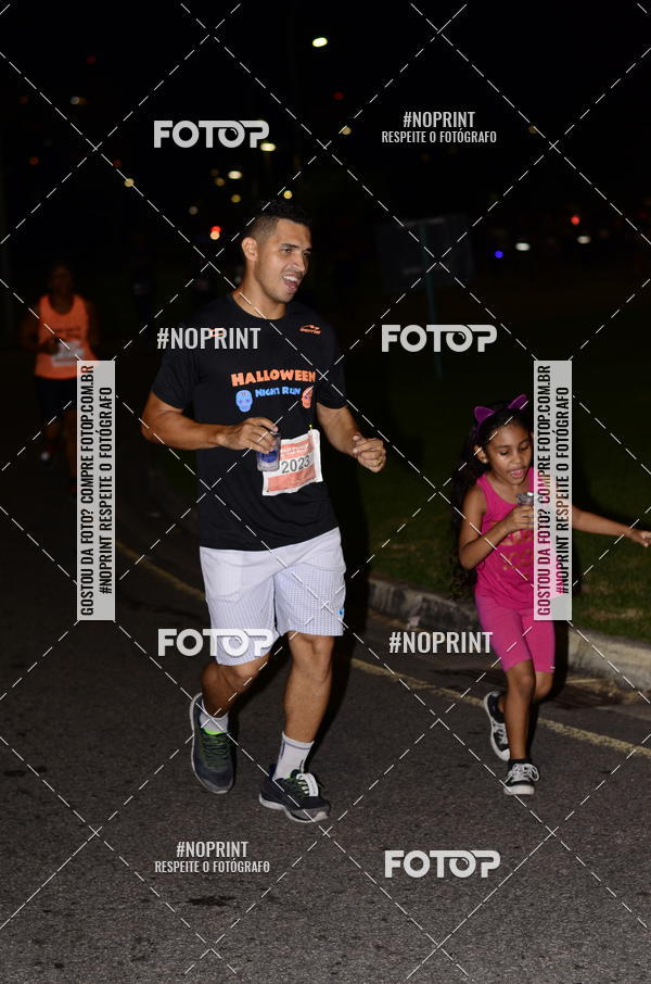 Buy your photos of the eventHalloween Run on Fotop