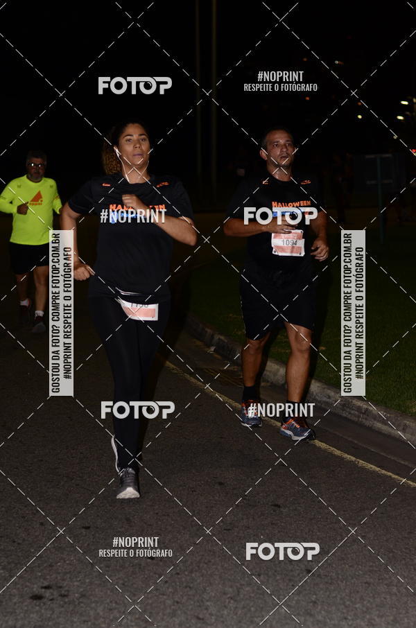 Buy your photos of the eventHalloween Run on Fotop