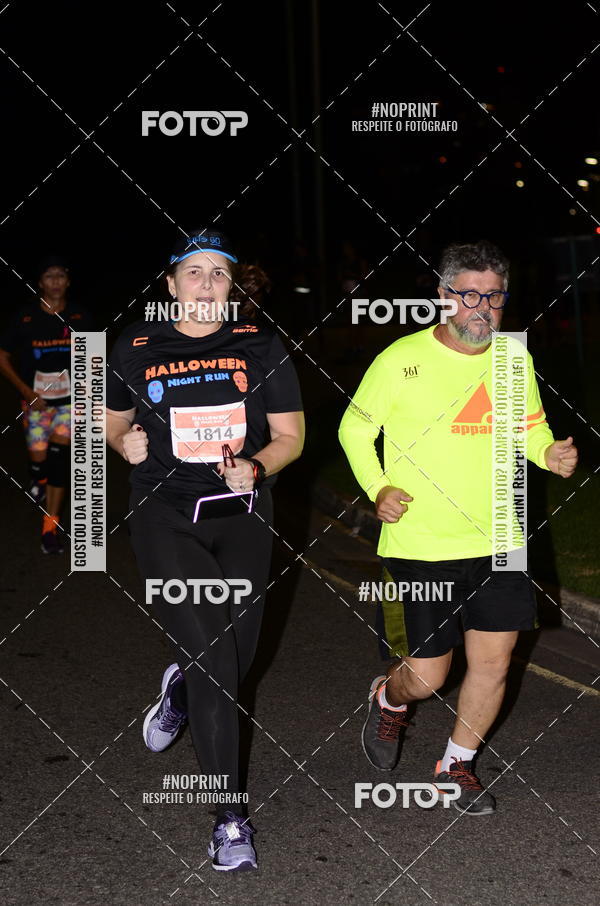Buy your photos of the eventHalloween Run on Fotop