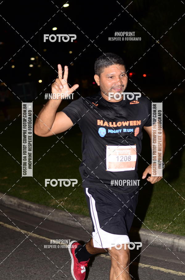 Buy your photos of the eventHalloween Run on Fotop
