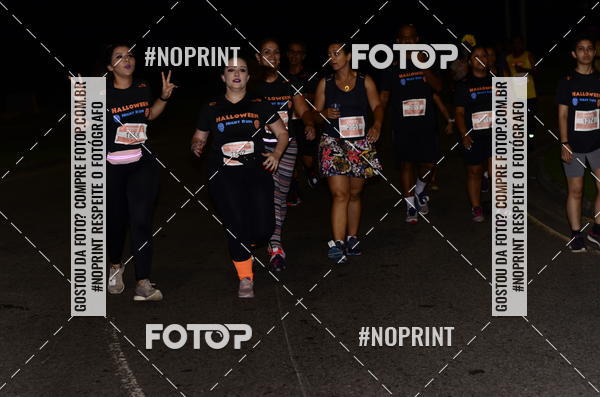Buy your photos of the eventHalloween Run on Fotop