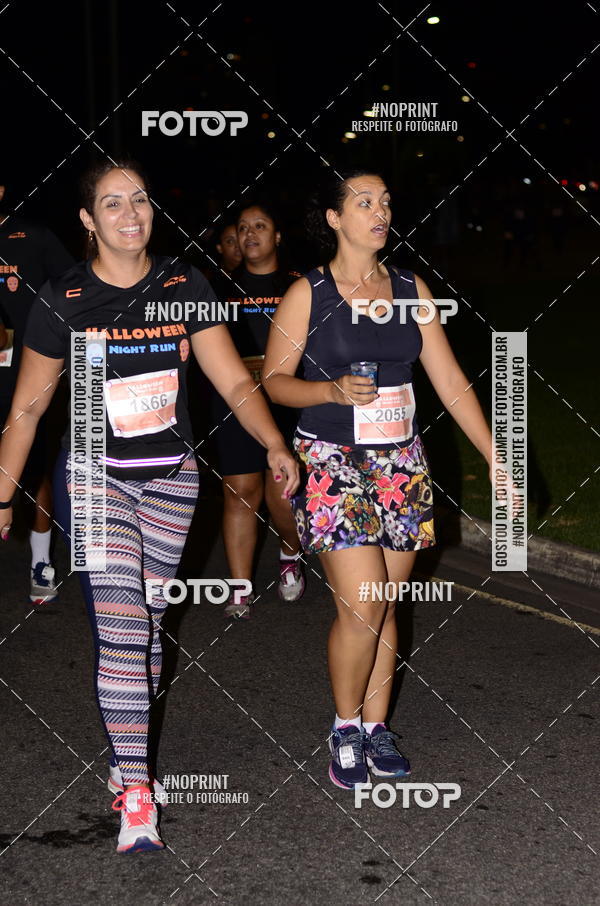 Buy your photos of the eventHalloween Run on Fotop