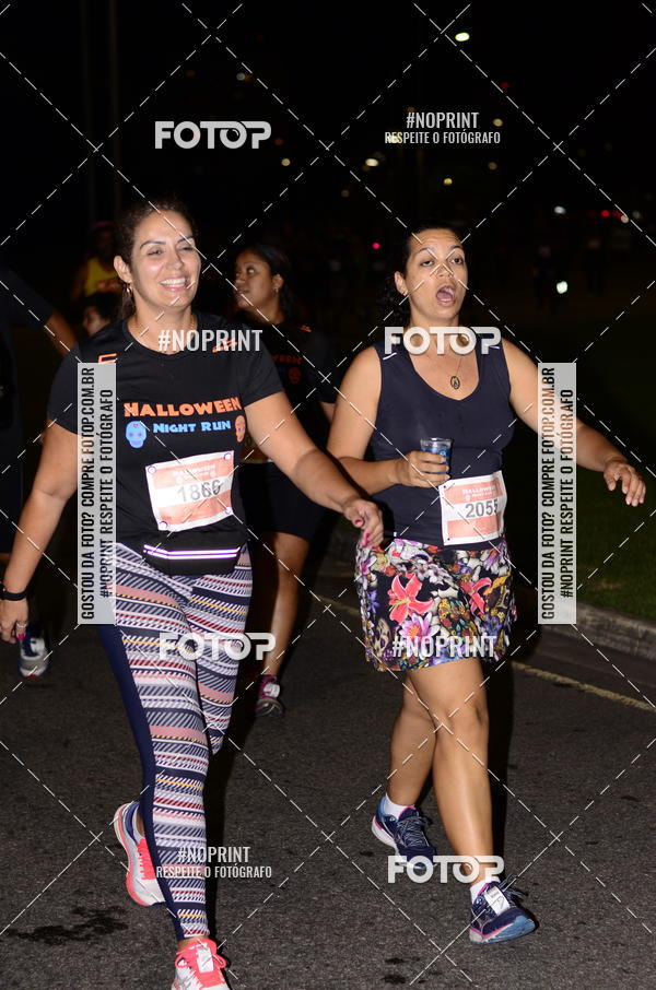 Buy your photos of the eventHalloween Run on Fotop