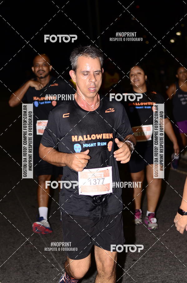 Buy your photos of the eventHalloween Run on Fotop