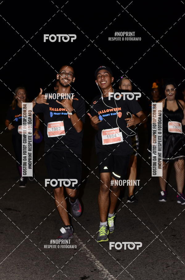 Buy your photos of the eventHalloween Run on Fotop