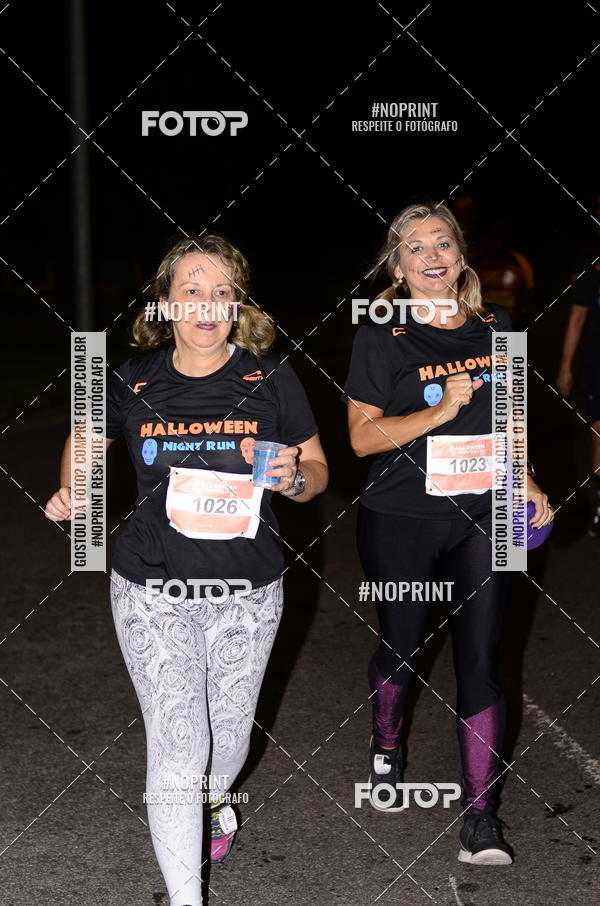 Buy your photos of the eventHalloween Run on Fotop