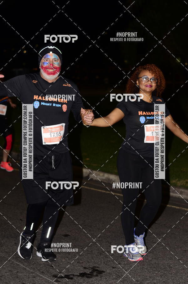 Buy your photos of the eventHalloween Run on Fotop