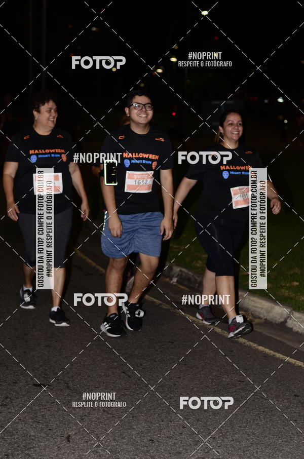Buy your photos of the eventHalloween Run on Fotop