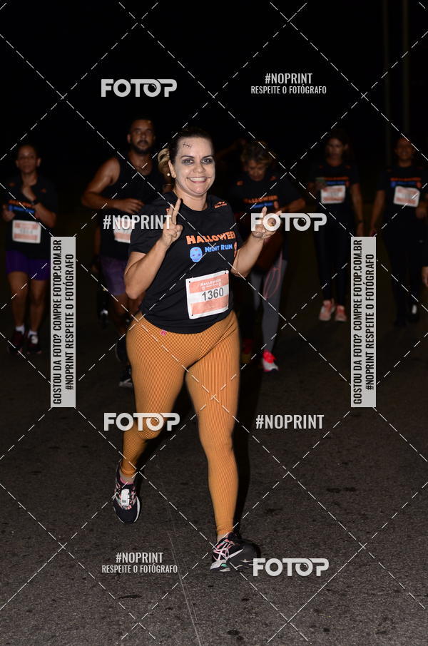 Buy your photos of the eventHalloween Run on Fotop