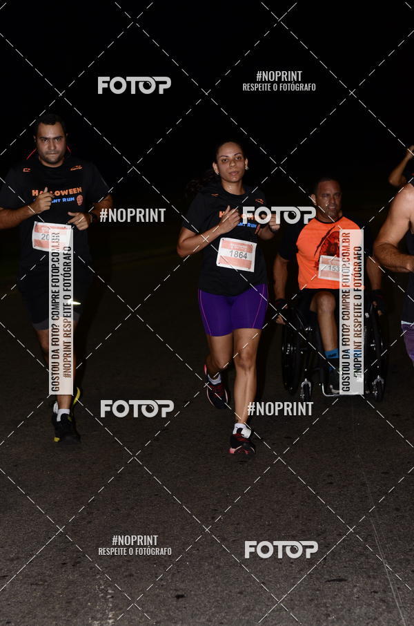 Buy your photos of the eventHalloween Run on Fotop