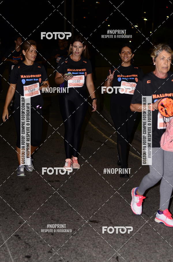 Buy your photos of the eventHalloween Run on Fotop