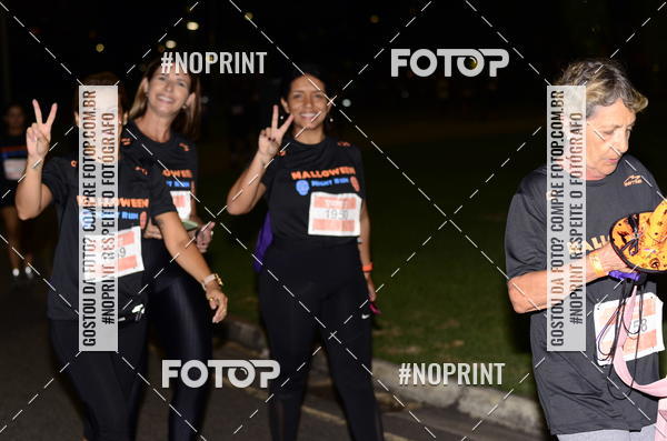 Buy your photos of the eventHalloween Run on Fotop