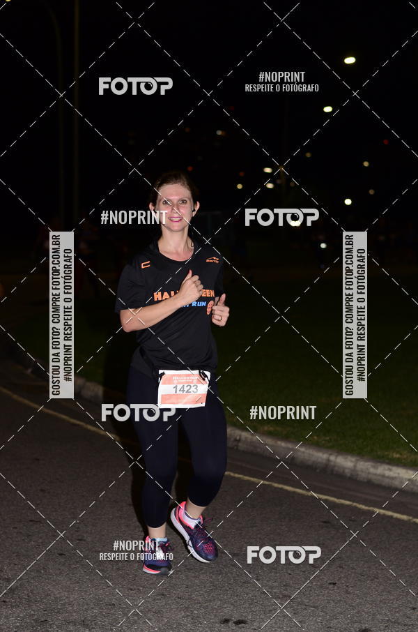 Buy your photos of the eventHalloween Run on Fotop