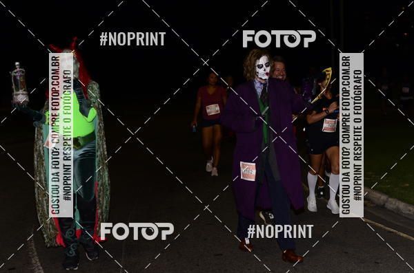 Buy your photos of the eventHalloween Run on Fotop