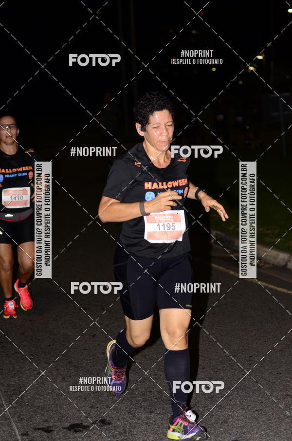 Buy your photos of the eventHalloween Run on Fotop