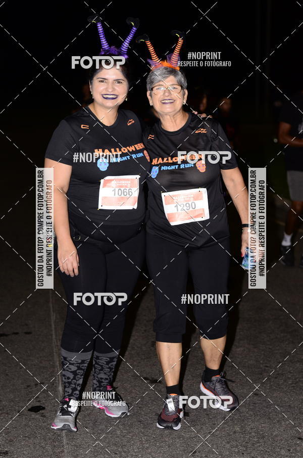 Buy your photos of the eventHalloween Run on Fotop