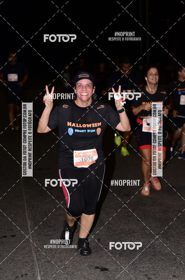 Buy your photos of the eventHalloween Run on Fotop