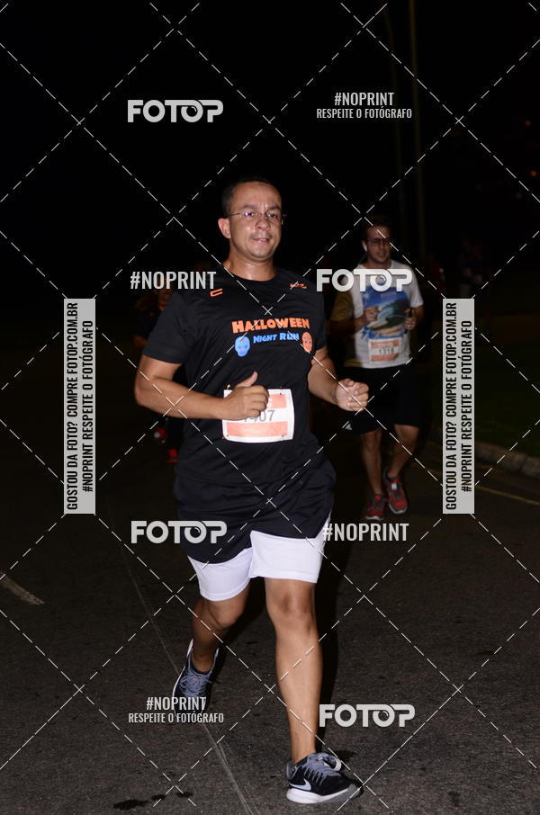 Buy your photos of the eventHalloween Run on Fotop