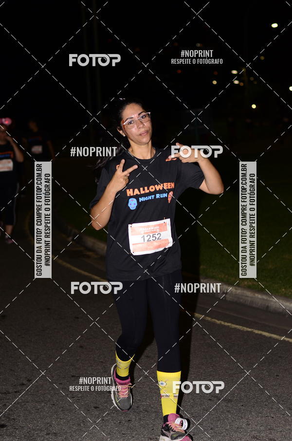 Buy your photos of the eventHalloween Run on Fotop