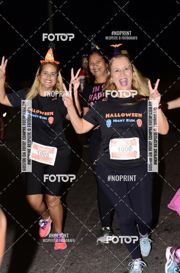 Buy your photos of the eventHalloween Run on Fotop