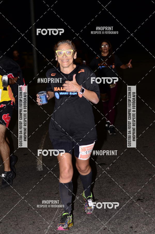 Buy your photos of the eventHalloween Run on Fotop