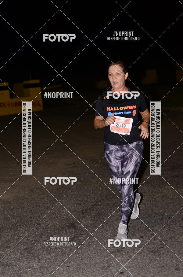 Buy your photos of the eventHalloween Run on Fotop