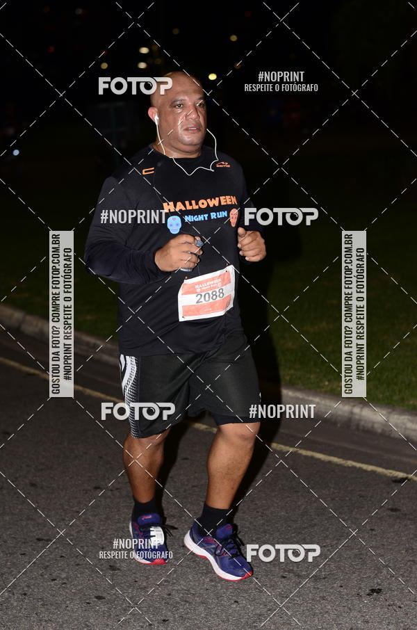 Buy your photos of the eventHalloween Run on Fotop