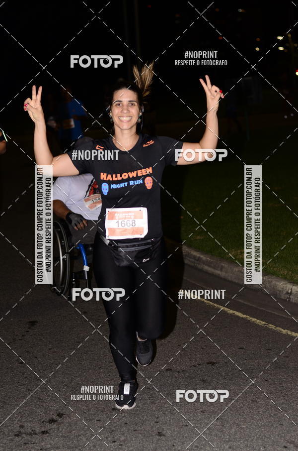 Buy your photos of the eventHalloween Run on Fotop