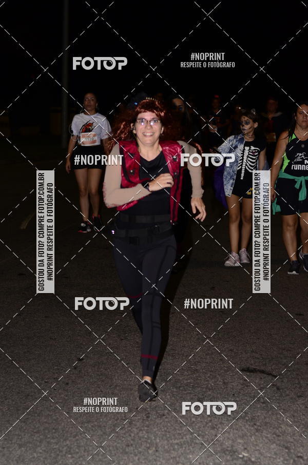 Buy your photos of the eventHalloween Run on Fotop