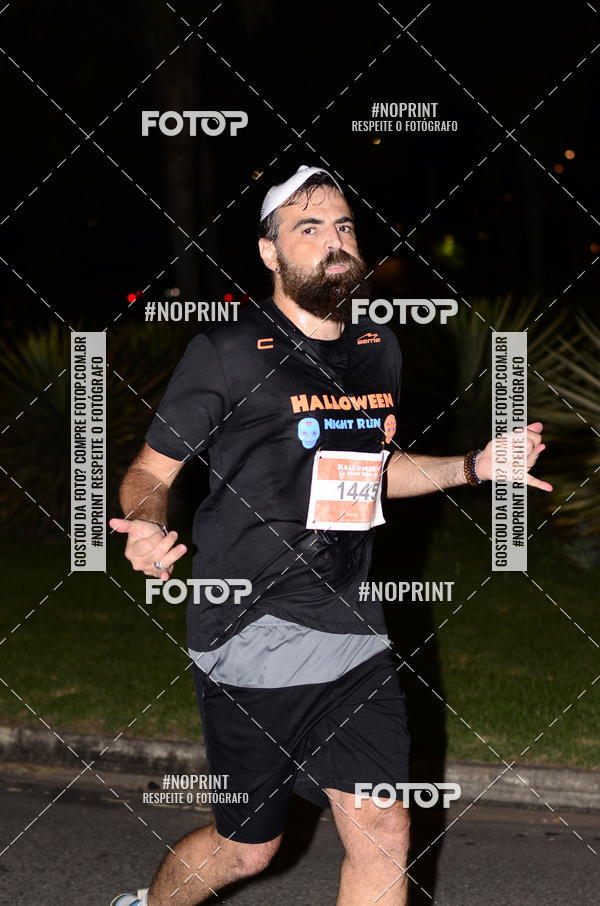 Buy your photos of the eventHalloween Run on Fotop