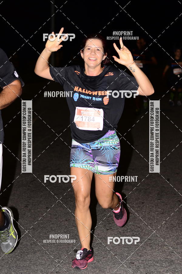 Buy your photos of the eventHalloween Run on Fotop