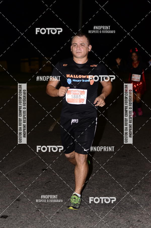 Buy your photos of the eventHalloween Run on Fotop