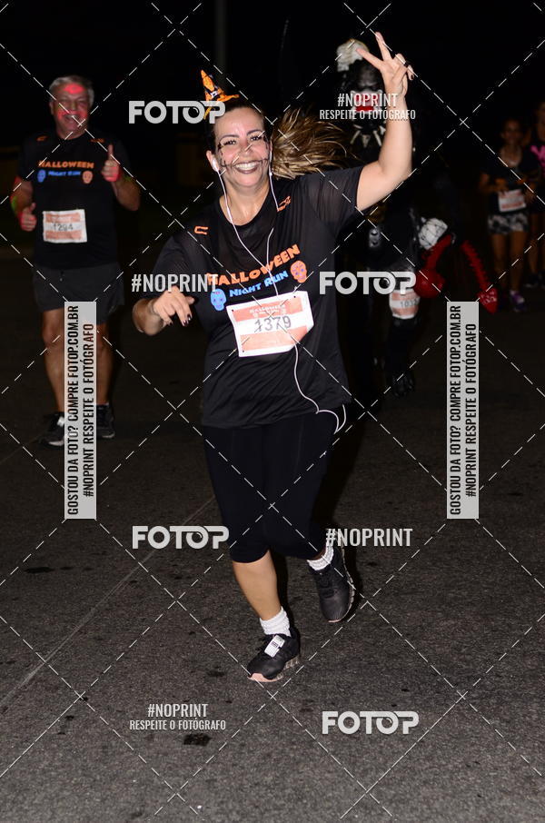 Buy your photos of the eventHalloween Run on Fotop