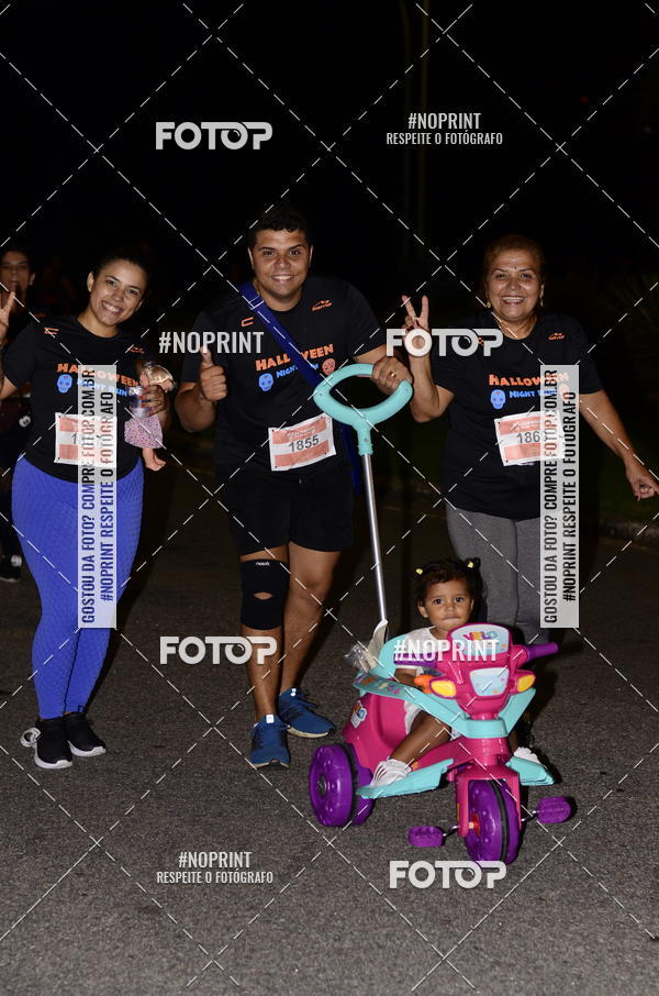 Buy your photos of the eventHalloween Run on Fotop