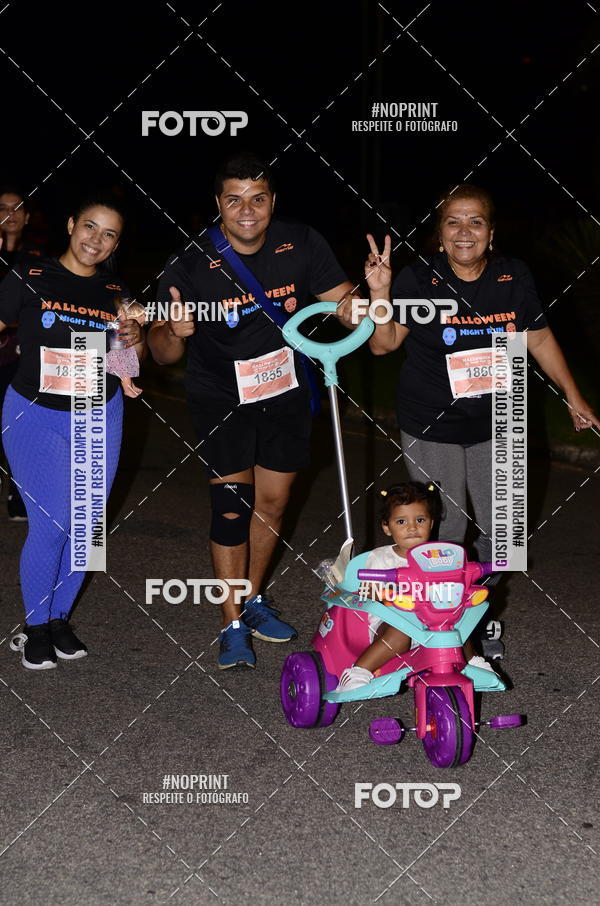 Buy your photos of the eventHalloween Run on Fotop