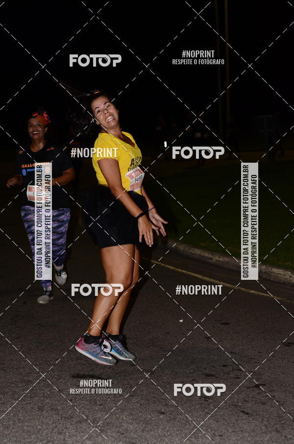 Buy your photos of the eventHalloween Run on Fotop
