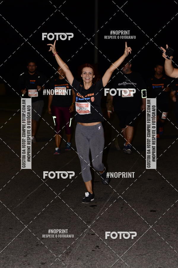 Buy your photos of the eventHalloween Run on Fotop